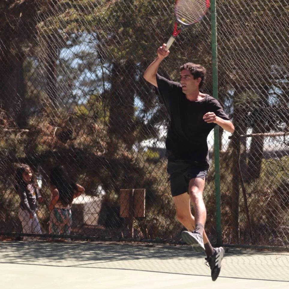 Tenis
